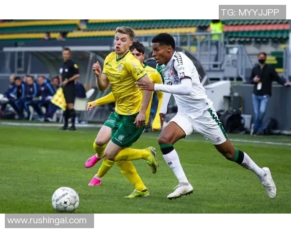 巴塞罗那对阵PSV埃因霍温精彩直播全程回顾与分析 巴塞罗那对阵PSV埃因霍温精彩直播全程回顾与分析