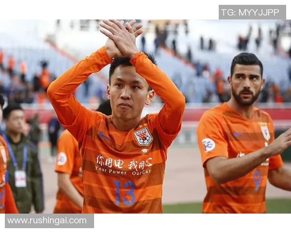 山东鲁能主场不敌浦和红钻,鲁能仍留一线晋级希望 山东鲁能主场不敌浦和红钻,鲁能仍留一线晋级希望