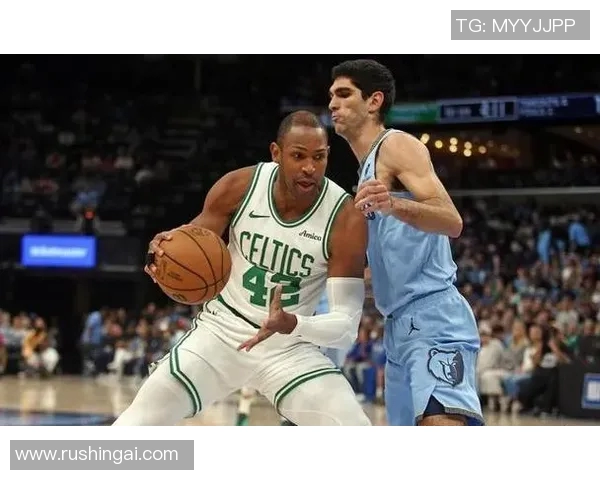 勇士签下自由球员,备战新赛季 勇士签下自由球员,备战新赛季