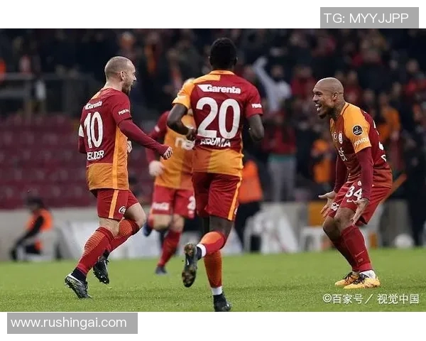 加拉塔萨雷与布鲁日激战正酣谁能在欧战中笑到最后